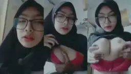 NADIRA Tobrut Hijab Hitam BH Merah Video by Kompoz